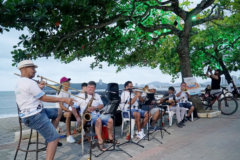 Chorinho na Orla (Piçarras)