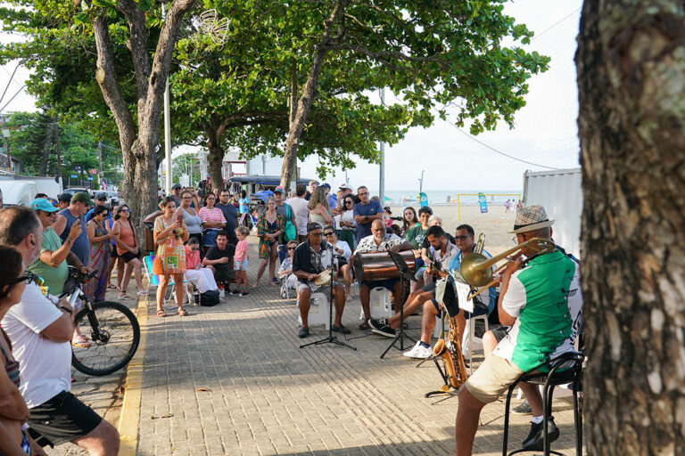 Chorinho na Orla (Piçarras)