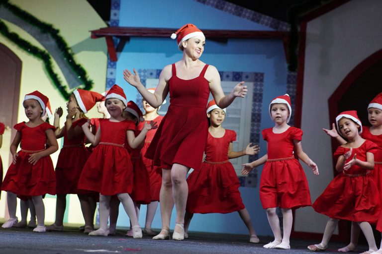 Canto e Dança – encerramento (Piçarras)