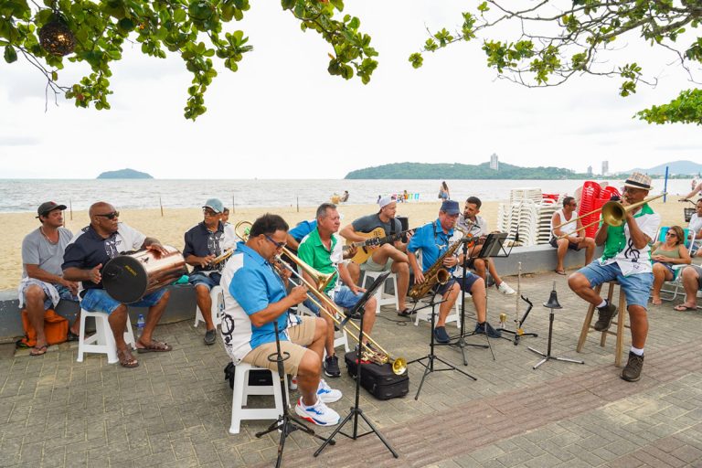 Chorinho na Orla (Piçarras)