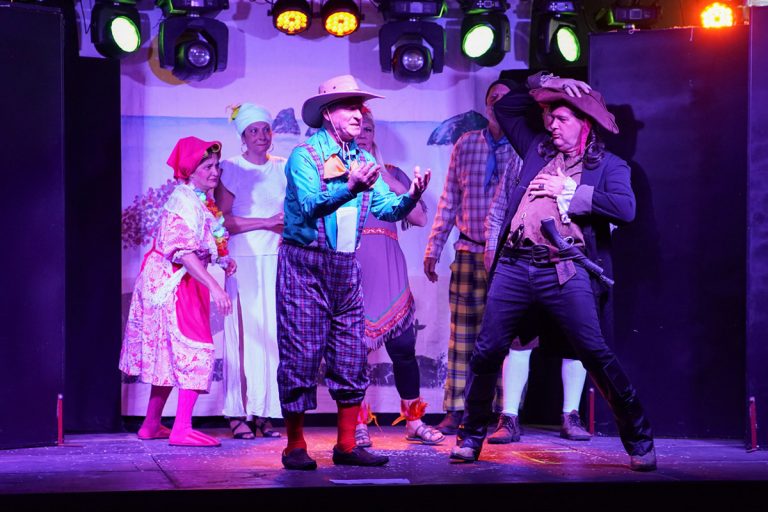 Teatro – Piçarras, a origem