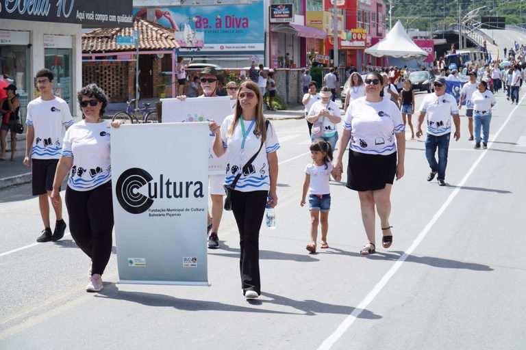 Desfile – Piçarras 59 anos