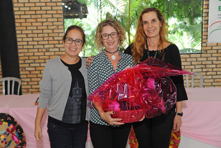 Encontro de mulheres da área rural e da pesca (Piçarras)