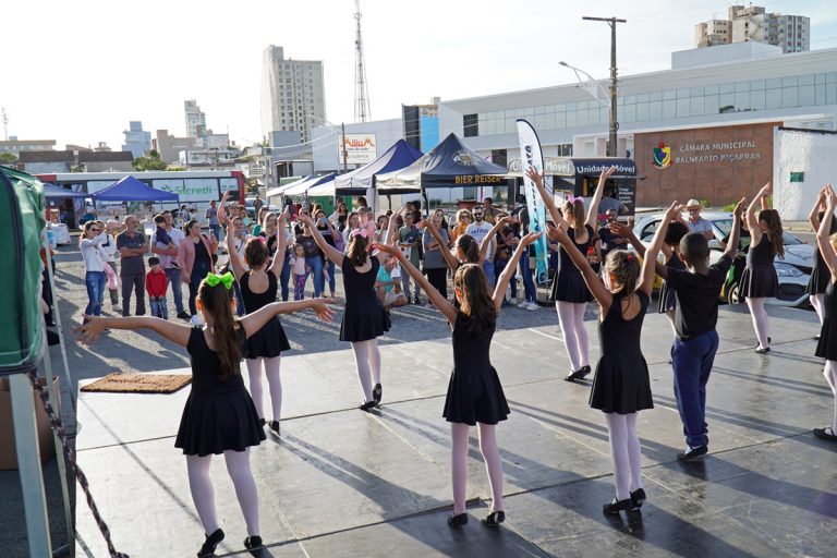 Feira de artesanato (Piçarras)