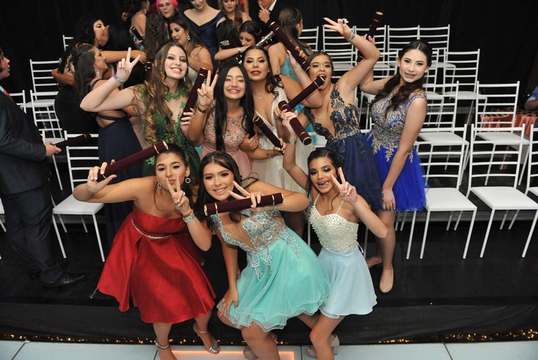 Formatura 9º ano e terceirão (Crandon)