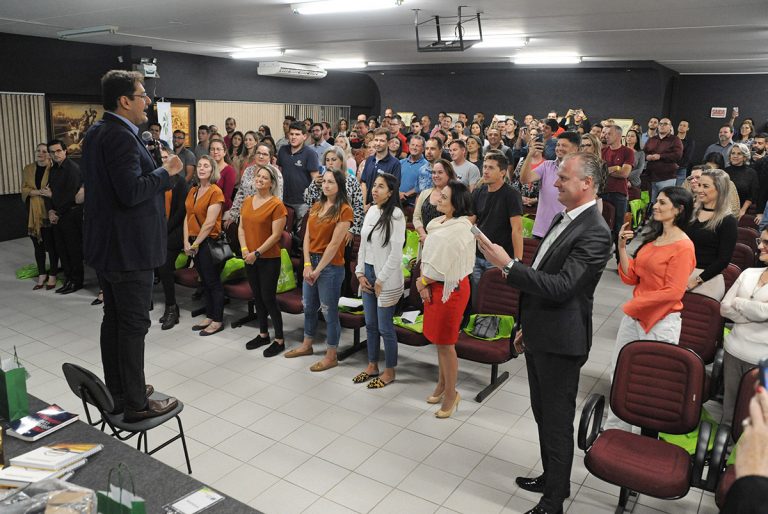 Palestra CDL – Seja Extraordinário – com Marcos Sousa