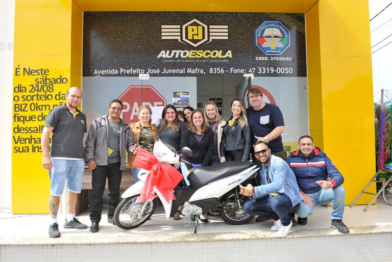 Sorteio moto biz 0km – PJ Autoescola – Gravatá (Navegantes)